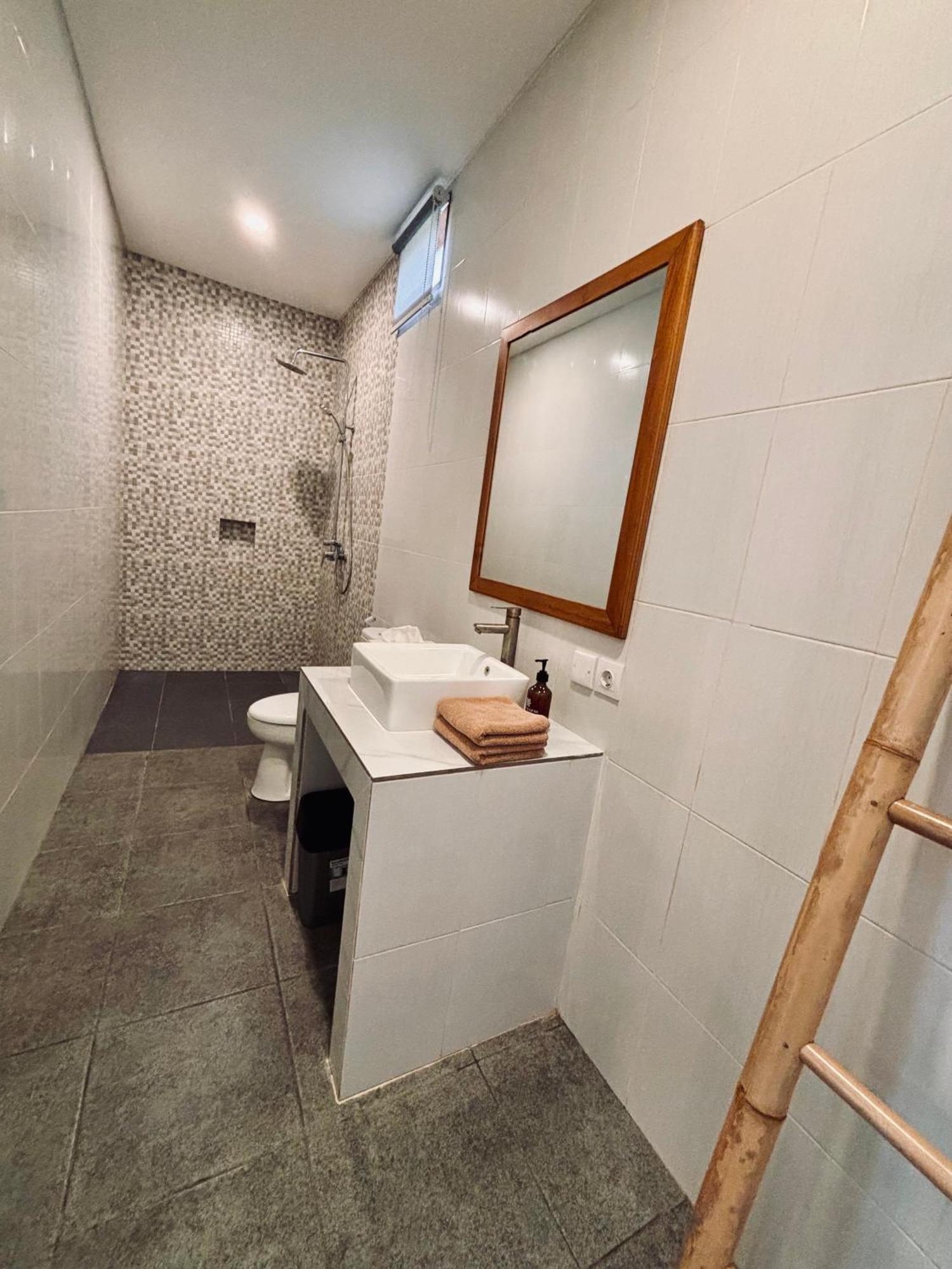 Kampana Homestay Улувату Екстер'єр фото