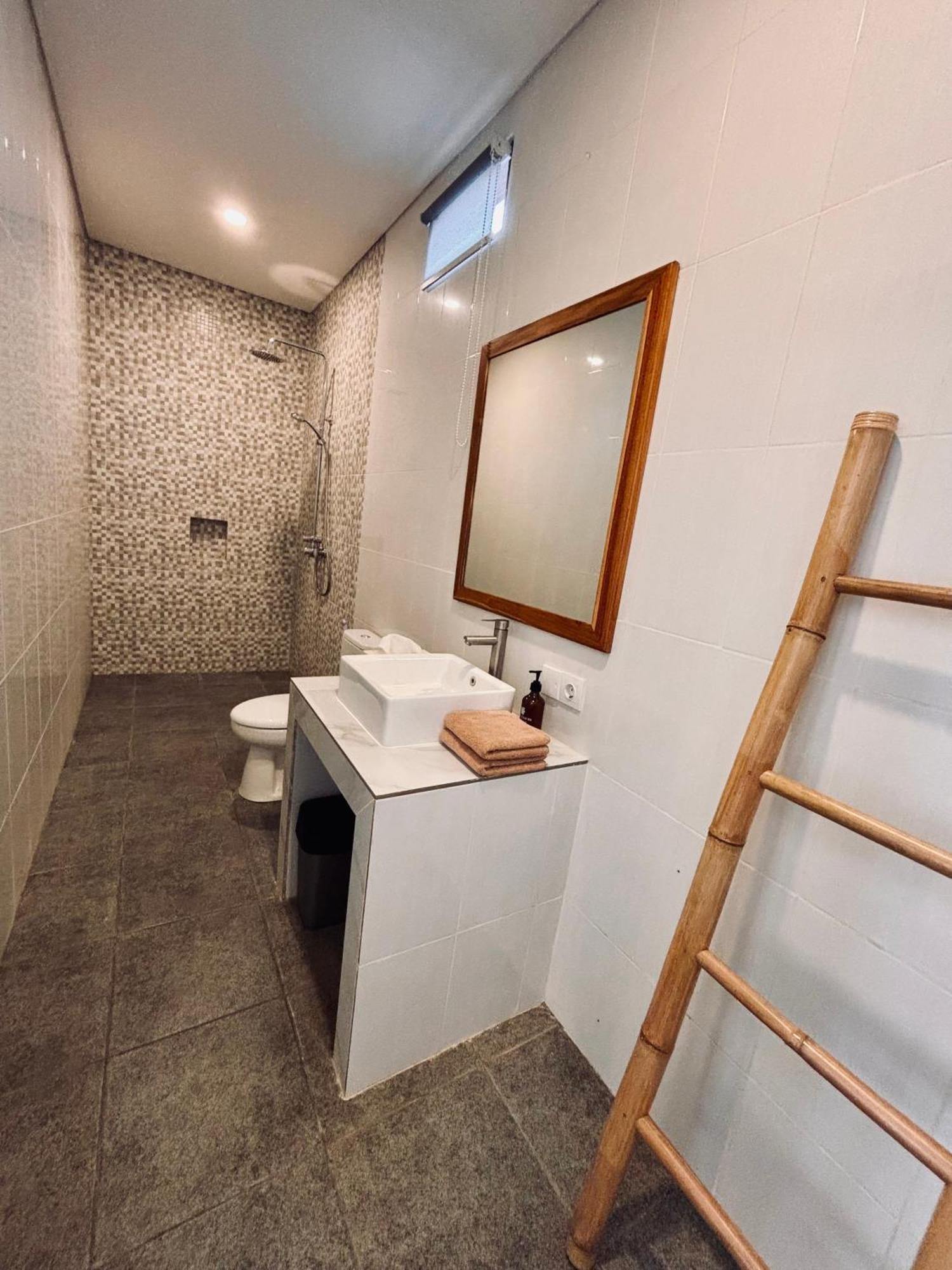 Kampana Homestay Улувату Екстер'єр фото
